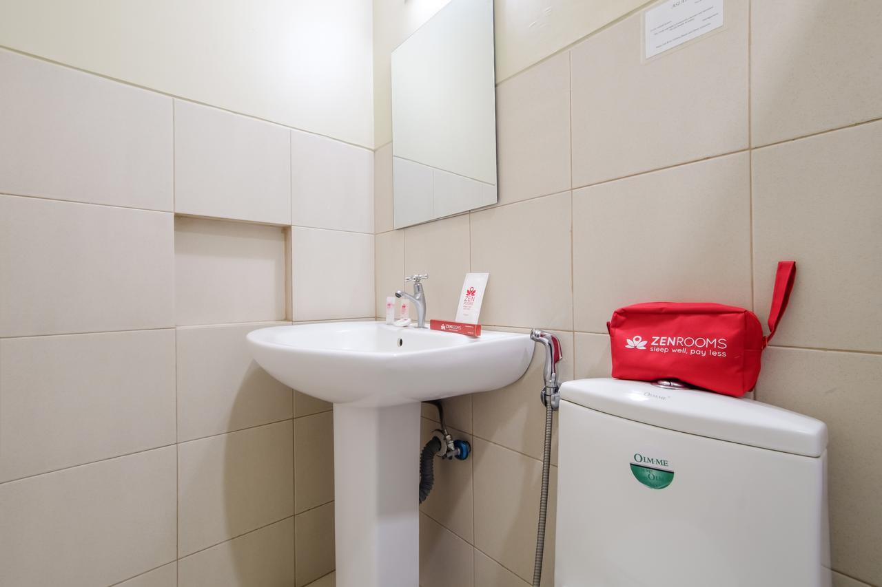 Zen Rooms Basic Aurora Пасай Экстерьер фото