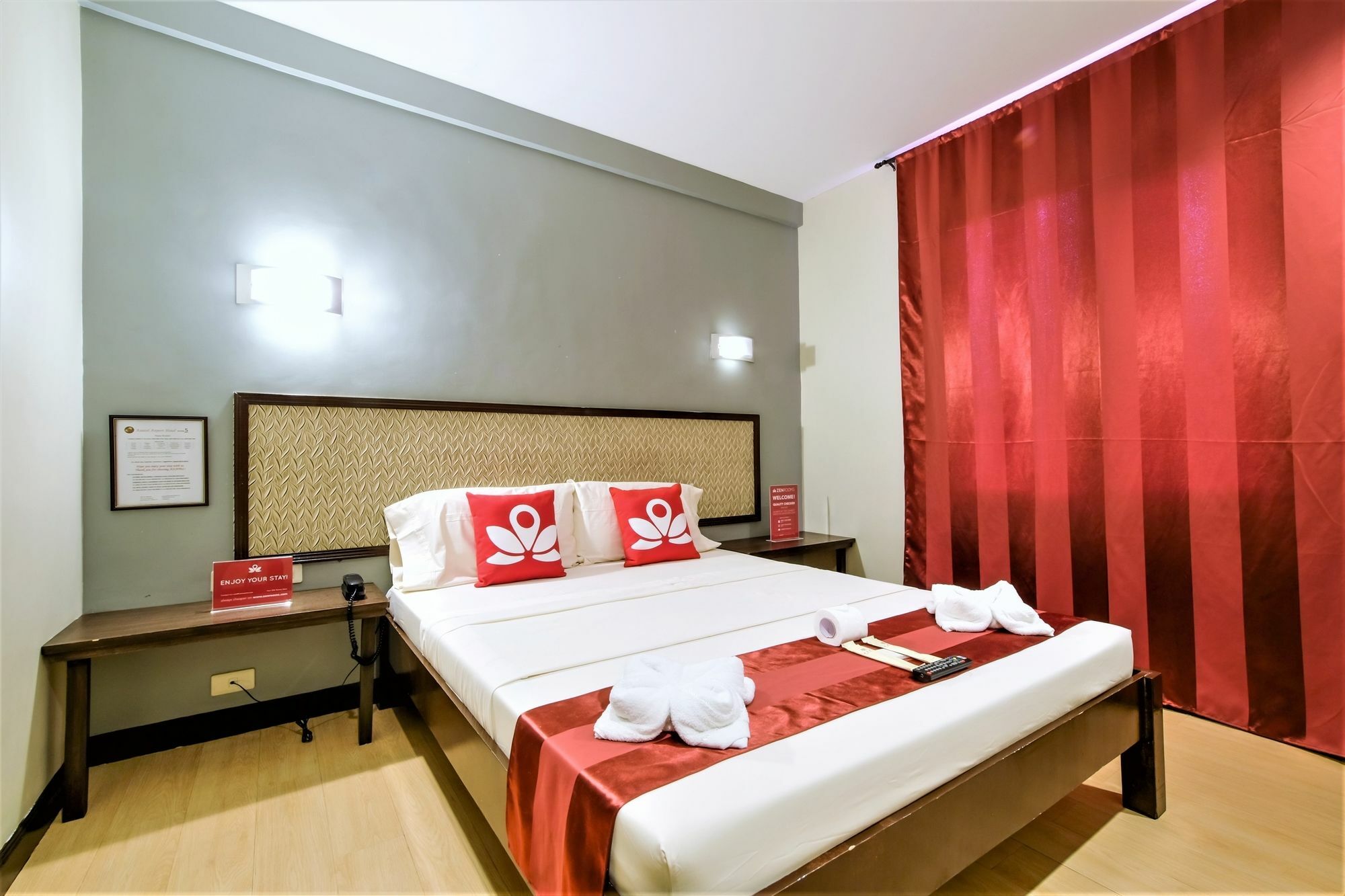Zen Rooms Basic Aurora Пасай Экстерьер фото