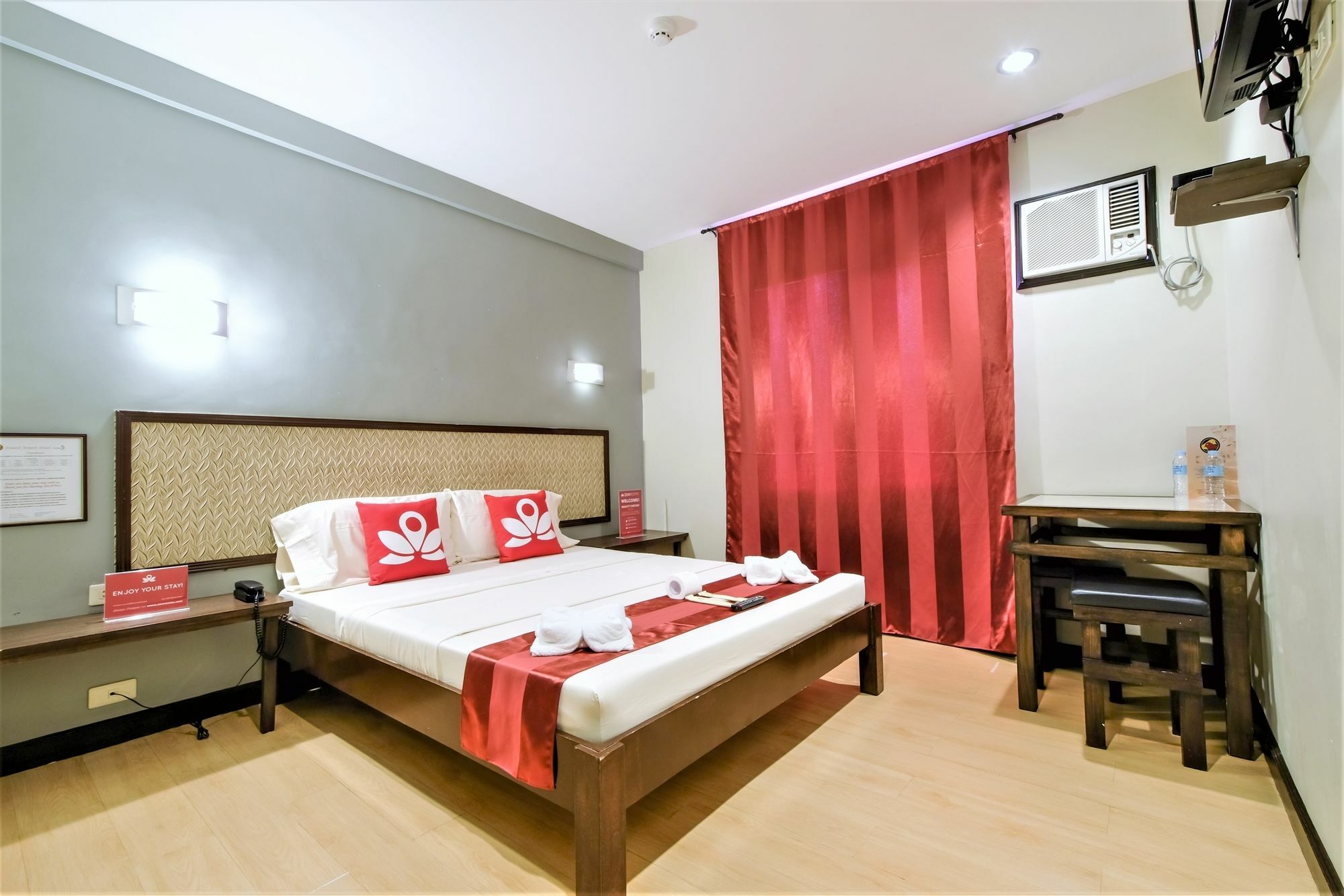 Zen Rooms Basic Aurora Пасай Экстерьер фото